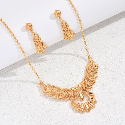 Floral Design Gold Plated Necklace and Earrings Set